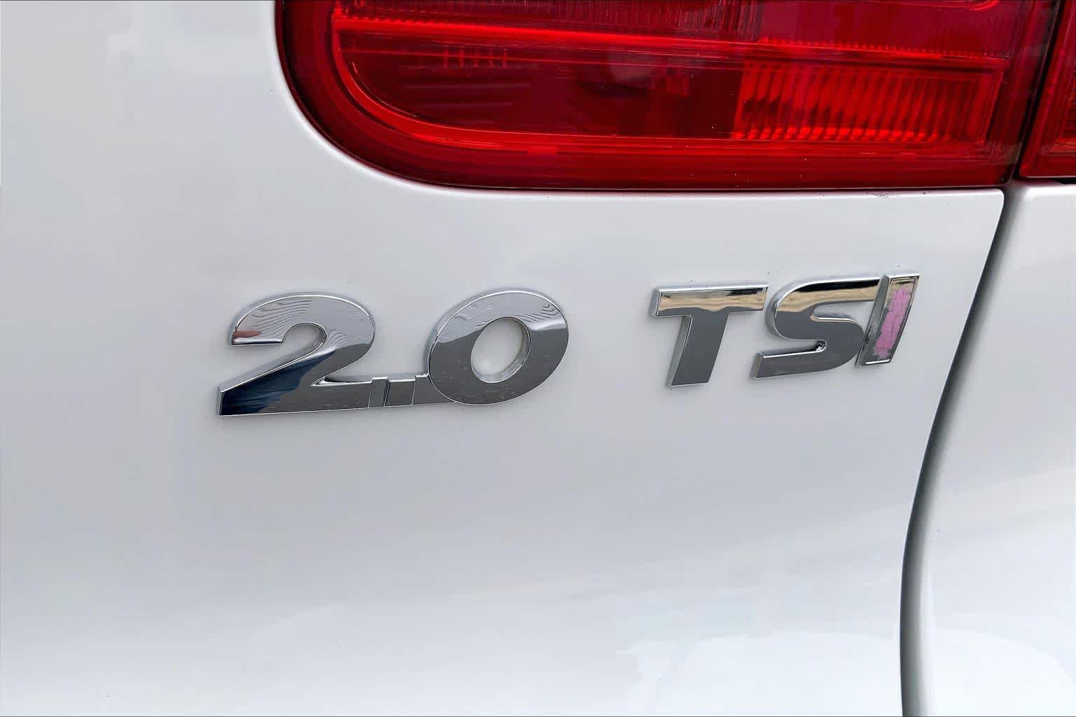 Used 2012 Volkswagen Tiguan SEL FWD image 9