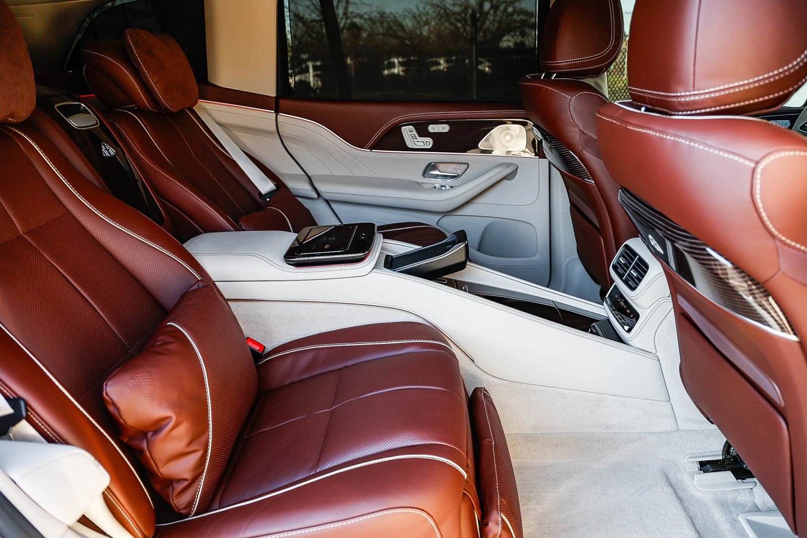 Certified 2023 Mercedes-Benz Maybach GLS 600 4MATIC image 18