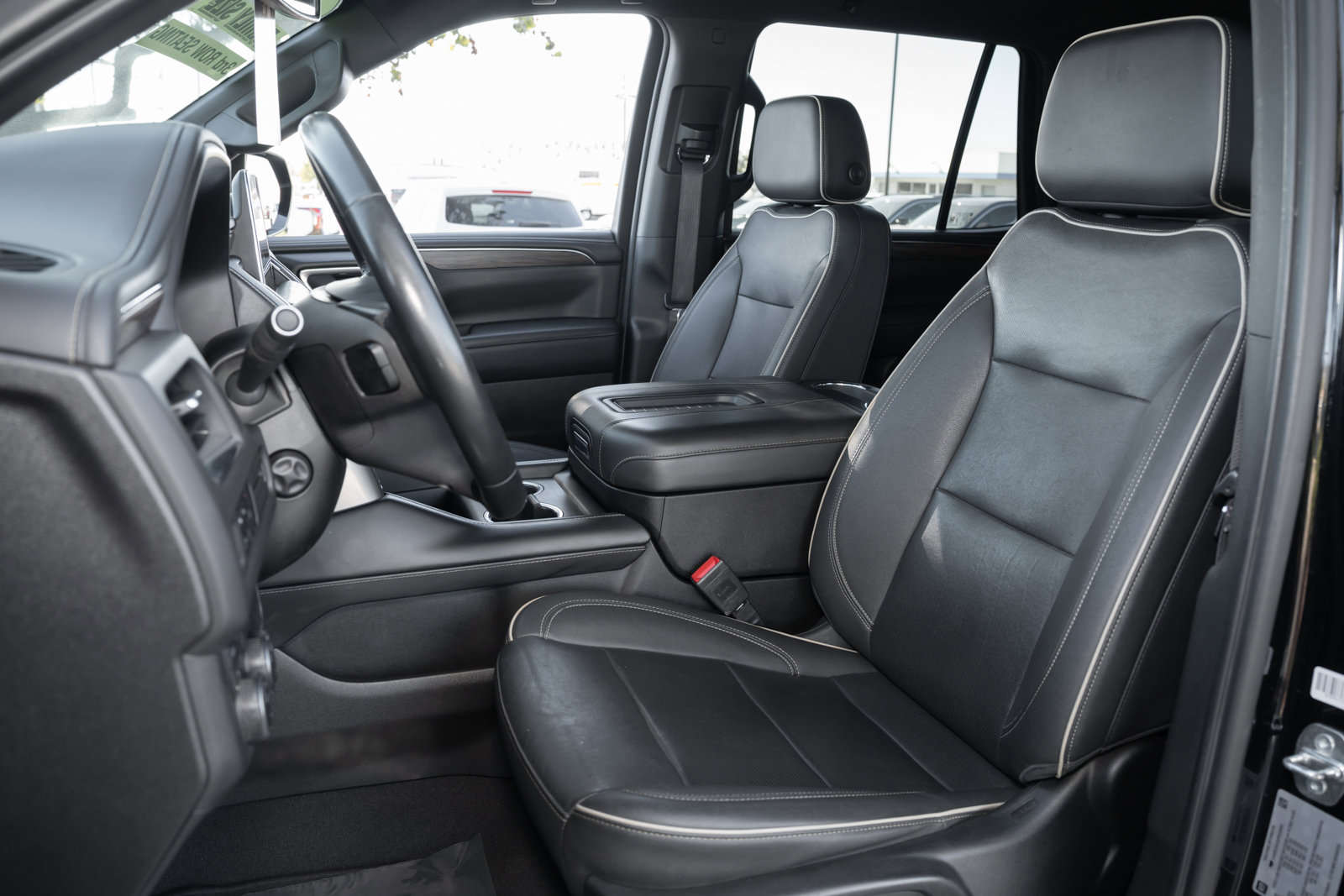 Used 2023 Chevrolet Tahoe Premier image 18