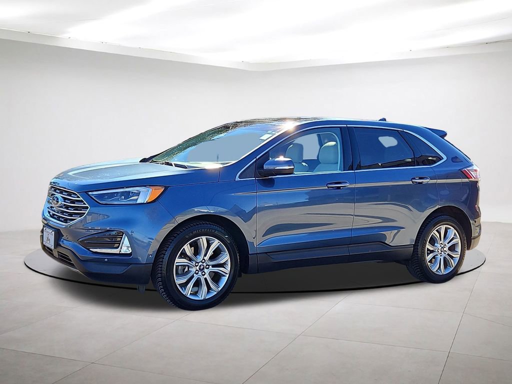 Used 2019 Ford Edge Titanium w/ Equipment Group 301A image 3