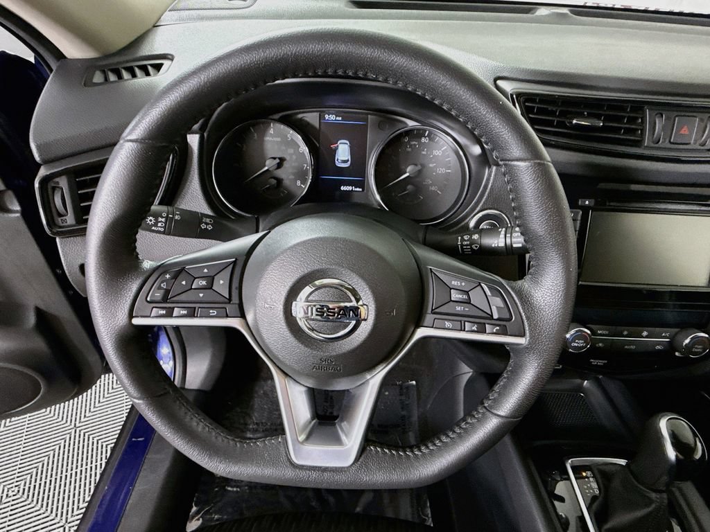 Certified 2020 Nissan Rogue SV AWD/4WD image 20