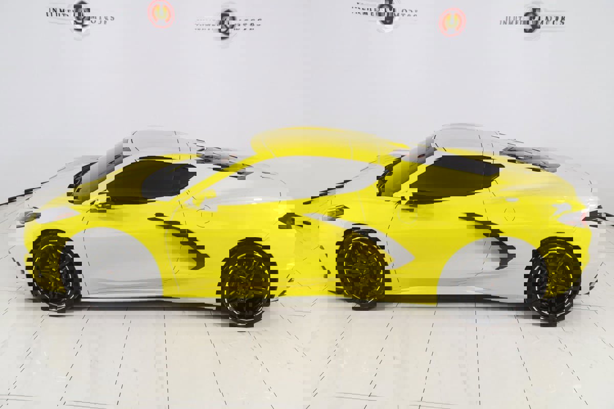 Used 2025 Chevrolet Corvette Stingray Premium Cpe w/ Stealth Interior Trim Package image 37