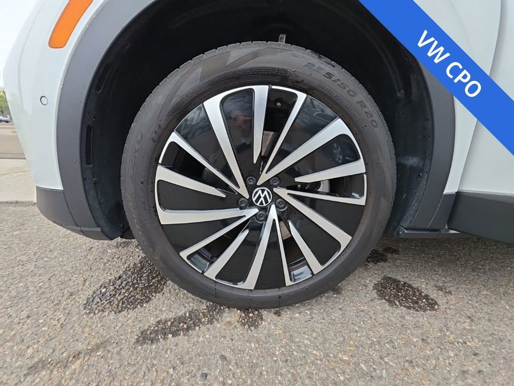 Certified 2023 Volkswagen ID.4 Pro S Plus AWD/4WD image 23