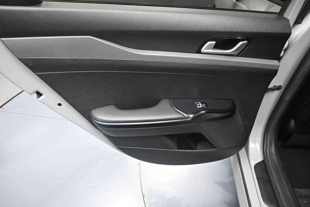 Used 2023 Kia K5 GT-Line FWD image 28