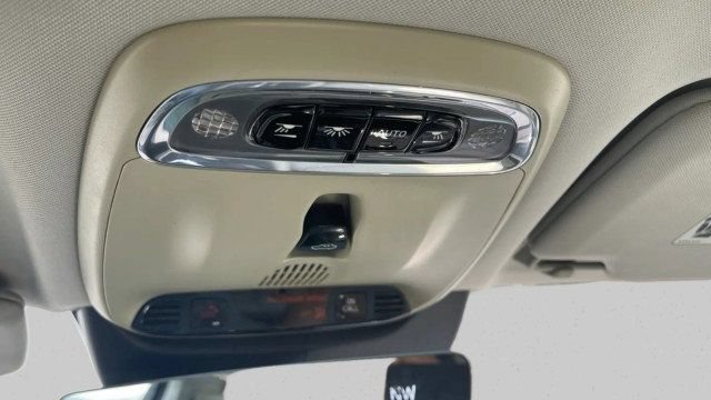 Used 2018 Volvo S90 T5 Momentum w/ Convenience Package AWD/4WD image 23