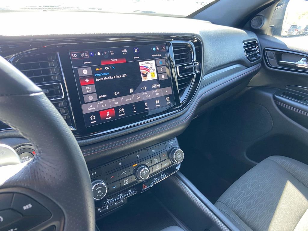 Used 2025 Dodge Durango GT image 22
