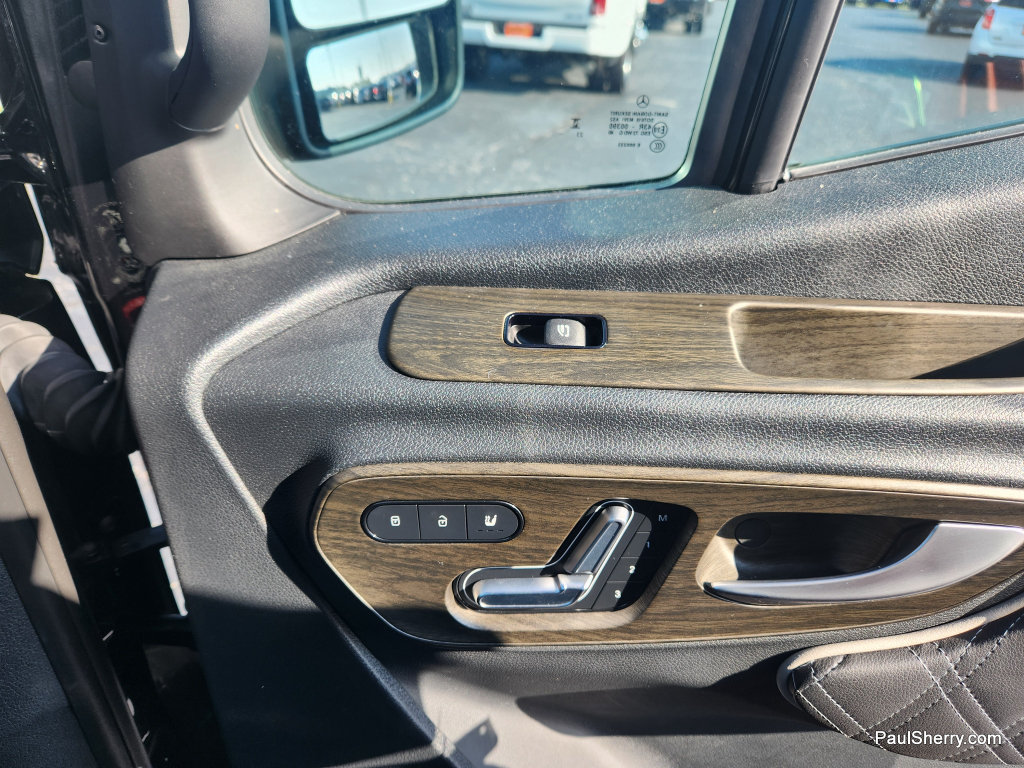 Used 2024 Mercedes-Benz Sprinter 3500 image 34