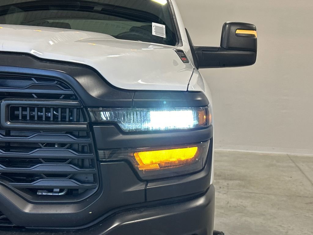 New 2026 RAM 3500 Tradesman image 10