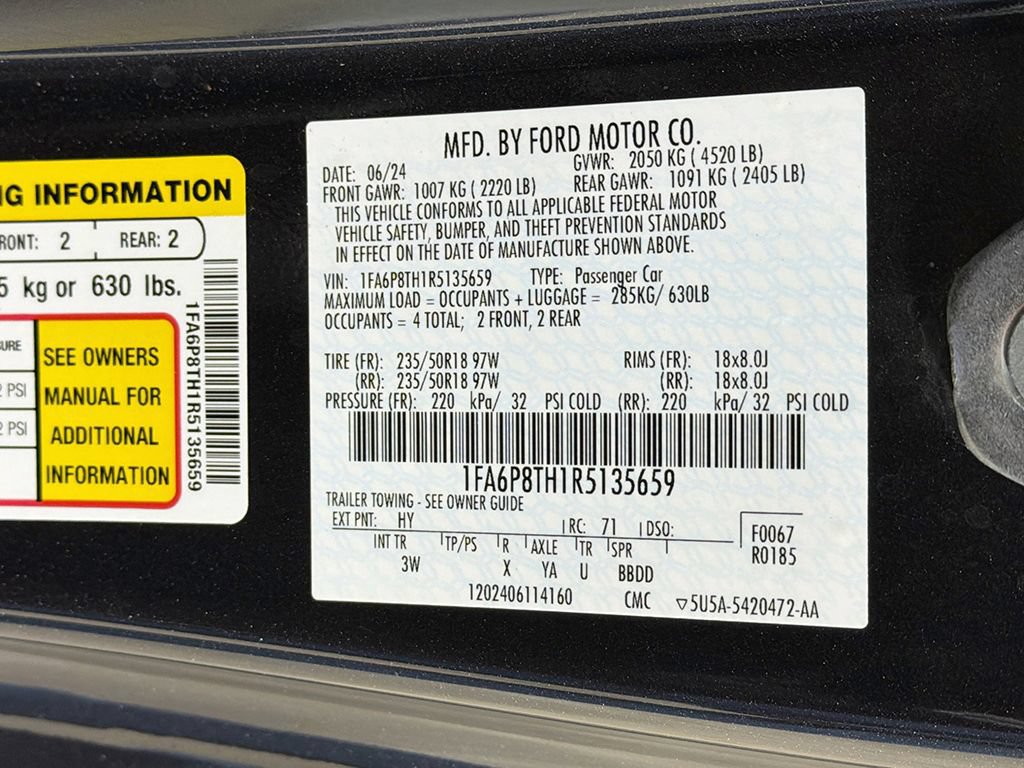 Used 2024 Ford Mustang Premium RWD image 39