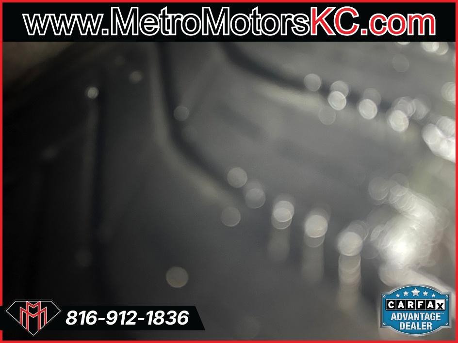 Used 2018 BMW 330i Gran Turismo xDrive image 17