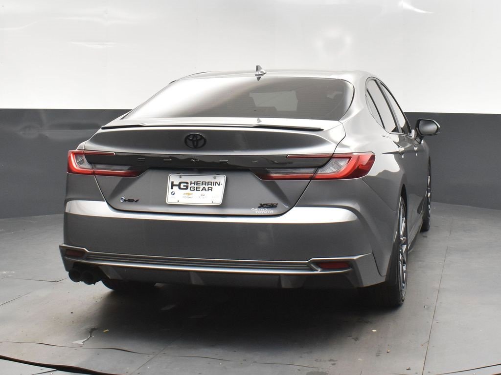 Used 2025 Toyota Camry XSE image 7