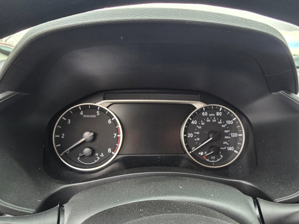 Used 2025 Nissan Altima 2.5 SV image 22