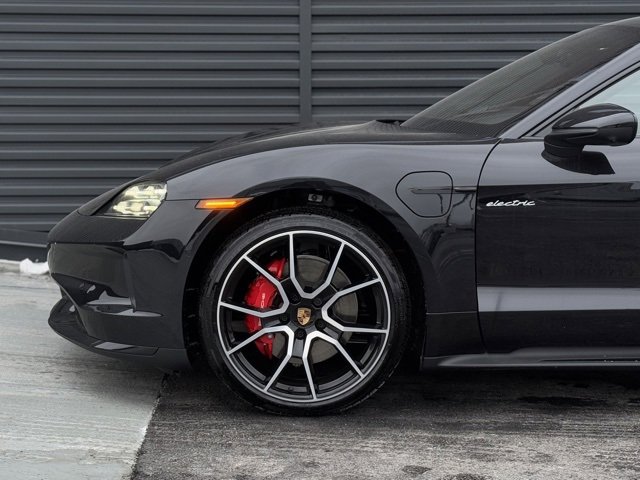 New 2025 Porsche Taycan 4S image 11