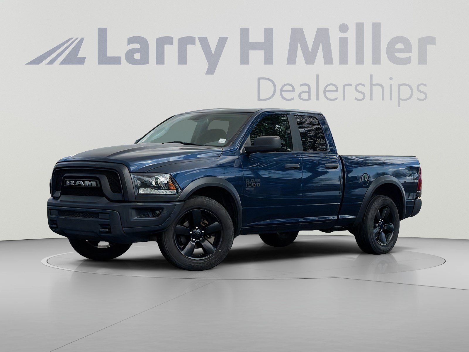 Used 2020 RAM 1500 Warlock w/ Electronics Group RWD image 2