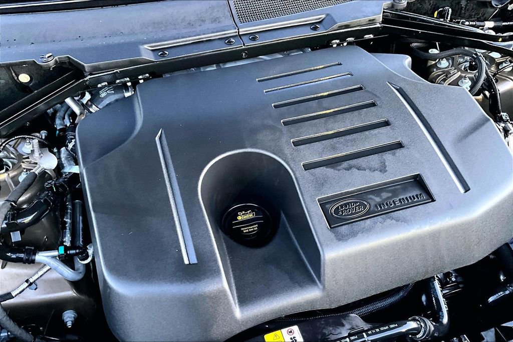 Certified 2025 Land Rover Defender 110 X image 29