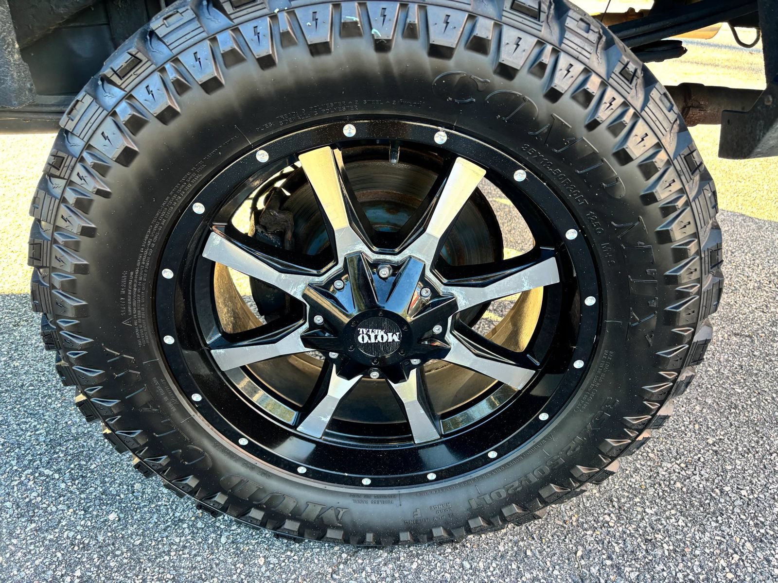 Used 2016 Chevrolet Silverado 1500 LT w/ Trailering Package AWD/4WD image 11