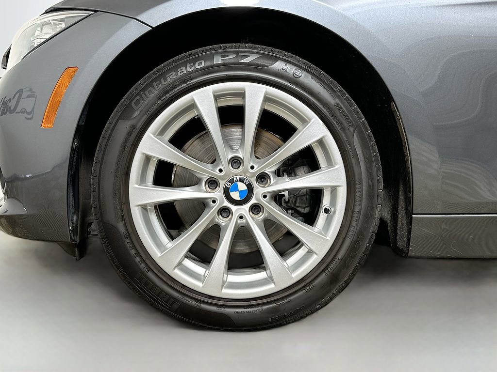 Used 2016 BMW 320i Sedan image 37