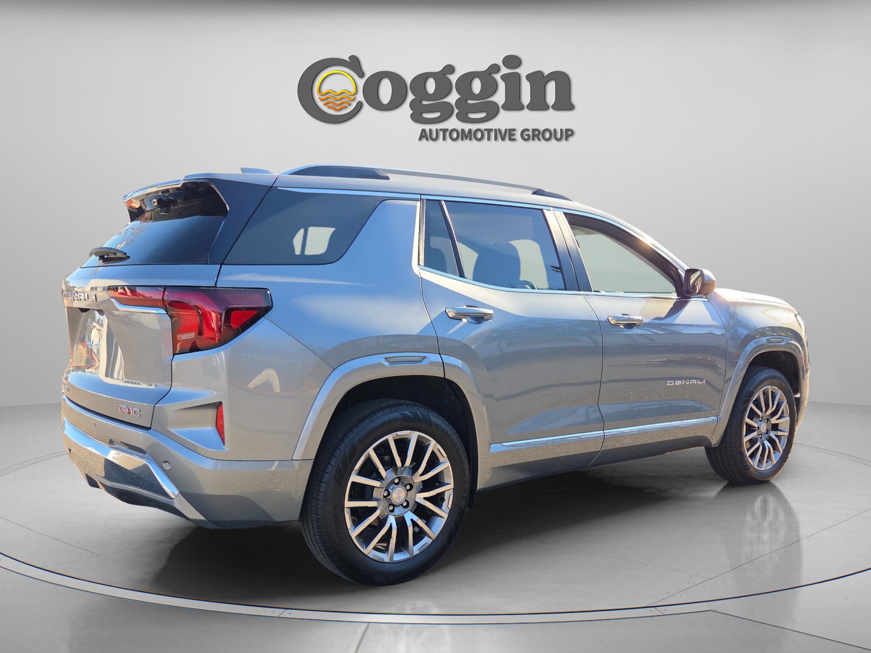 Used 2026 GMC Terrain Denali w/ LPO, Floor Liner Package image 6