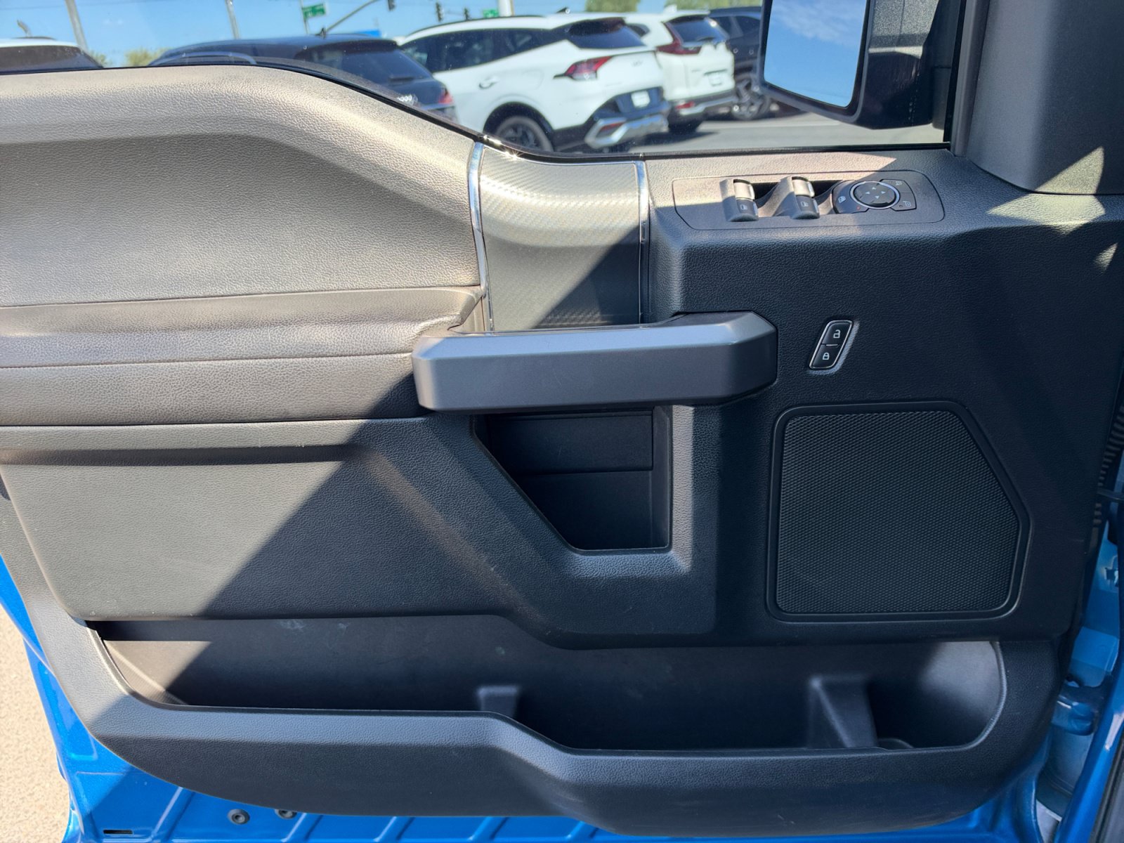 Used 2019 Ford F150 XLT w/ Equipment Group 302A Luxury AWD/4WD image 13