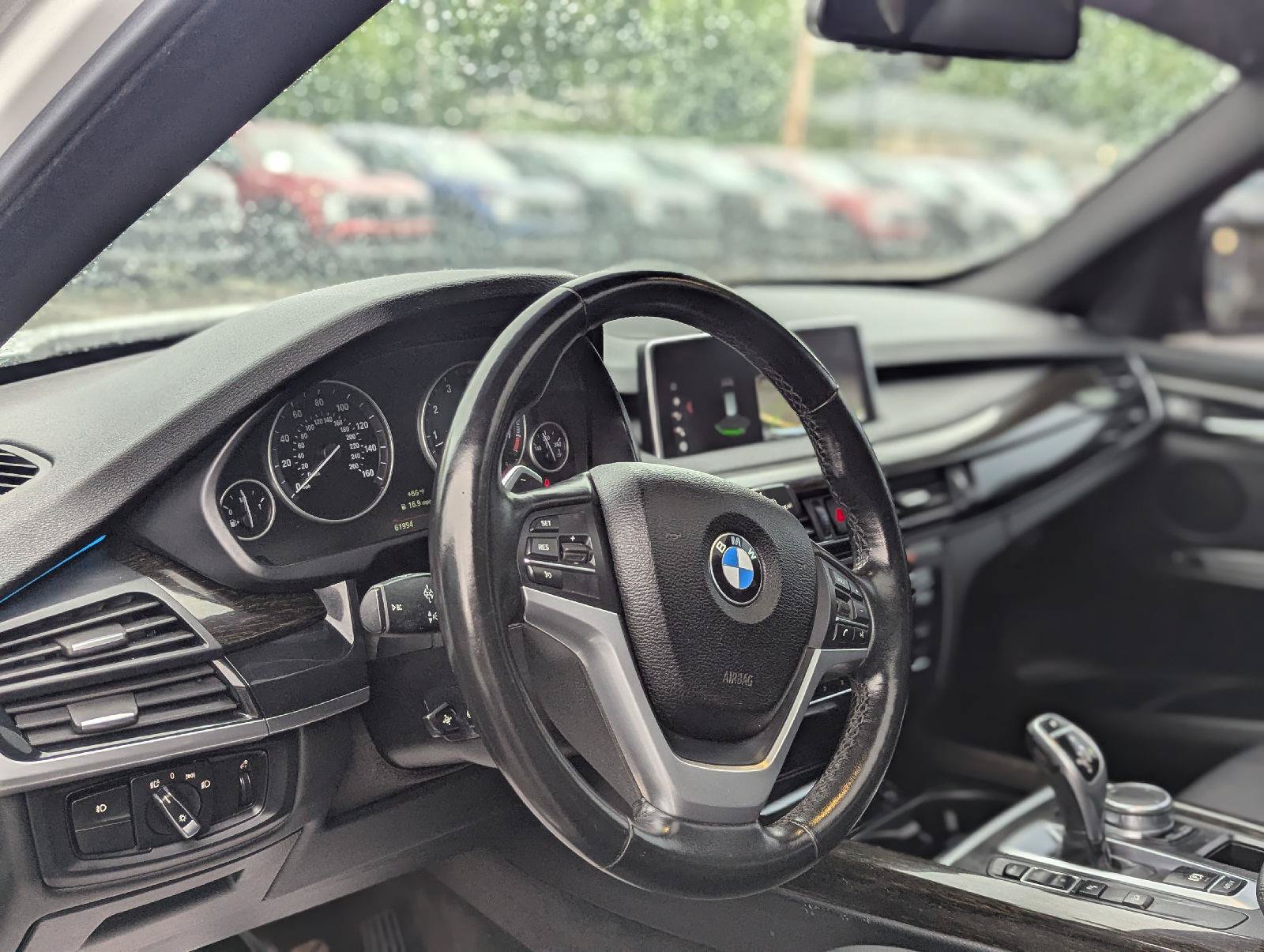 Used 2018 BMW X5 xDrive35i w/ Premium Package AWD/4WD image 16