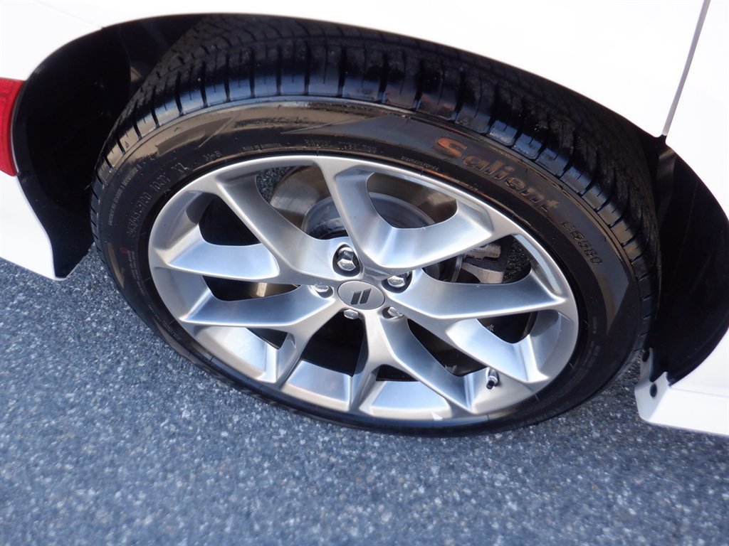 Used 2023 Dodge Charger GT image 4