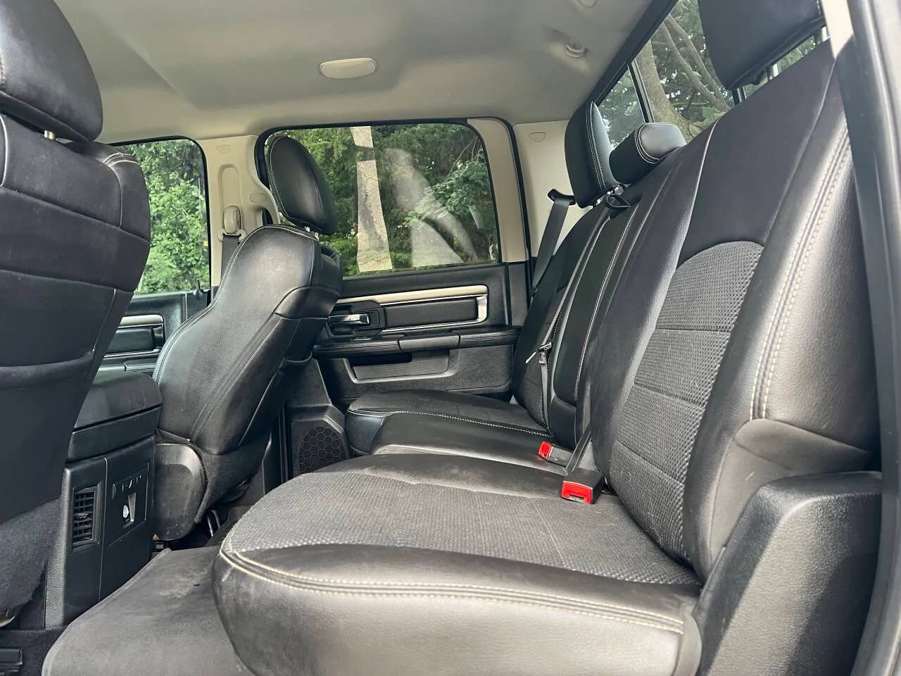 Used 2016 RAM 1500 Sport w/ Sport Premium Group image 10