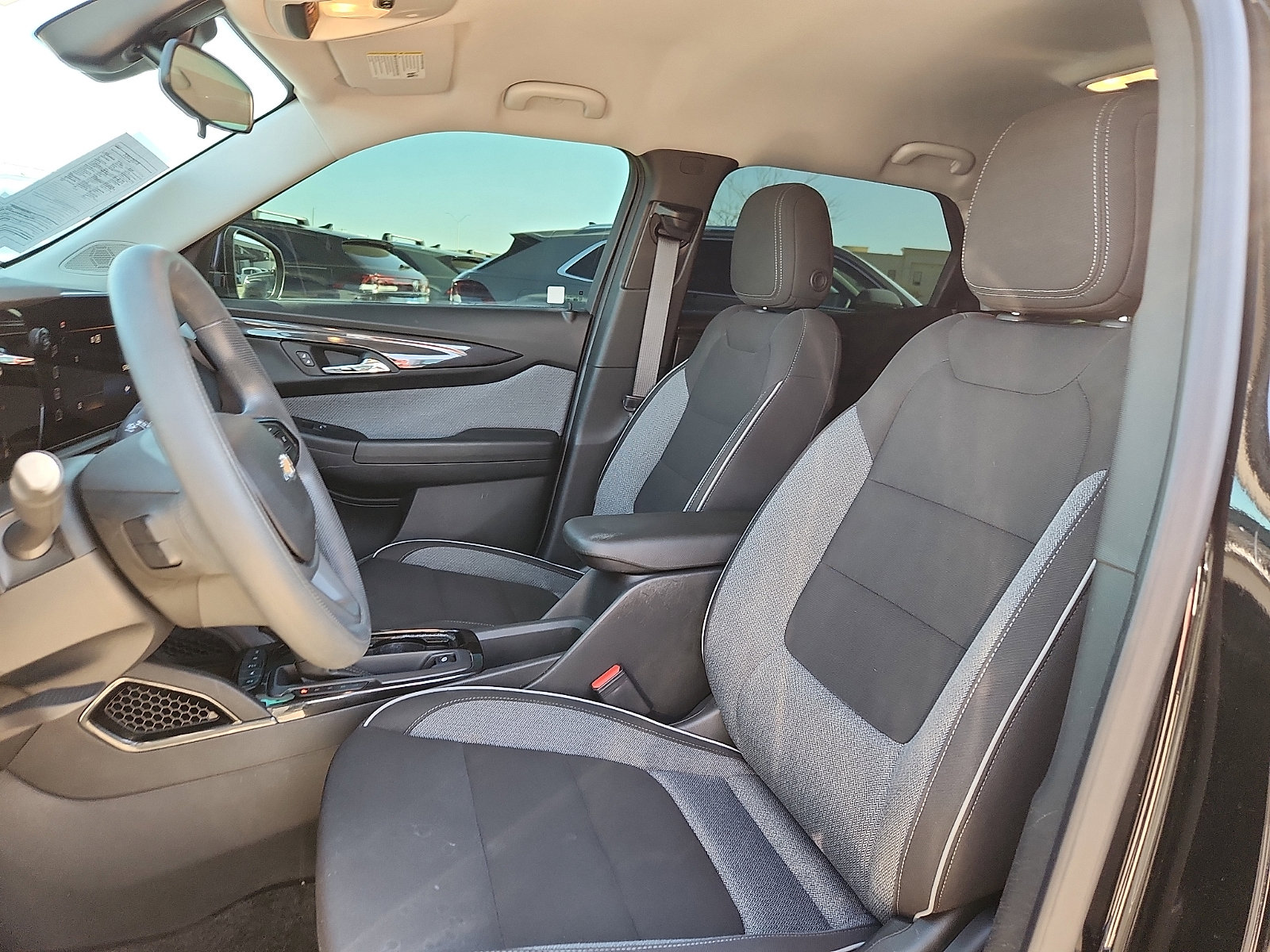 Used 2024 Chevrolet TrailBlazer LS w/ LS Convenience Package image 13