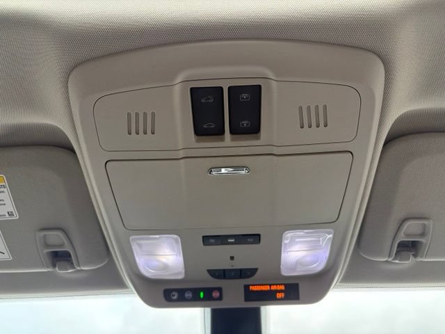 Used 2020 Buick Envision Essence FWD image 28