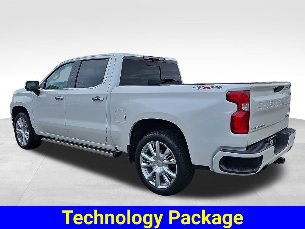 Used 2022 Chevrolet Silverado 1500 High Country w/ Technology Package image 4