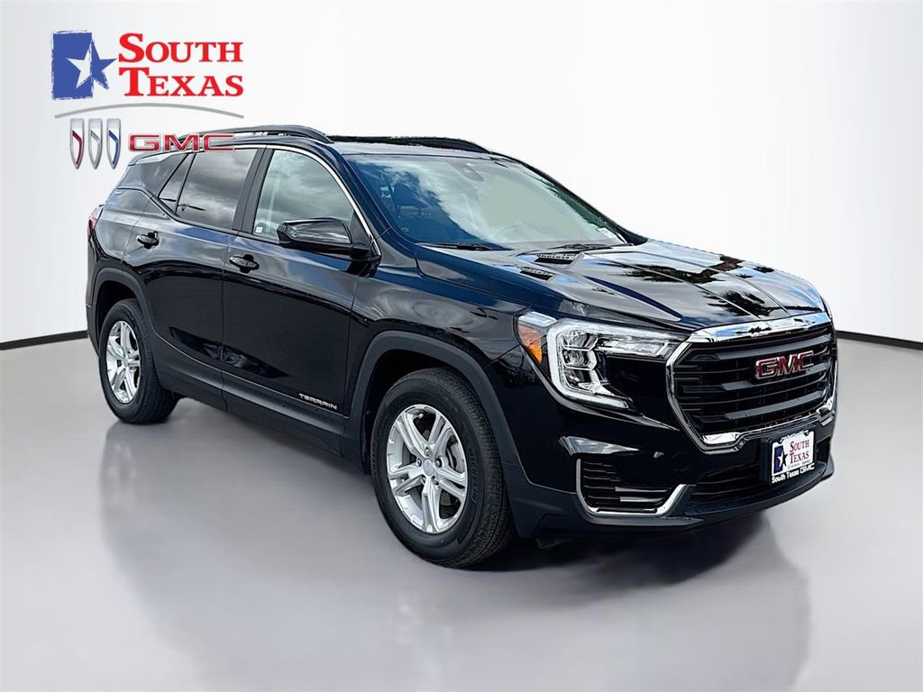 Used 2024 GMC Terrain SLE w/ Driver Convenience Package