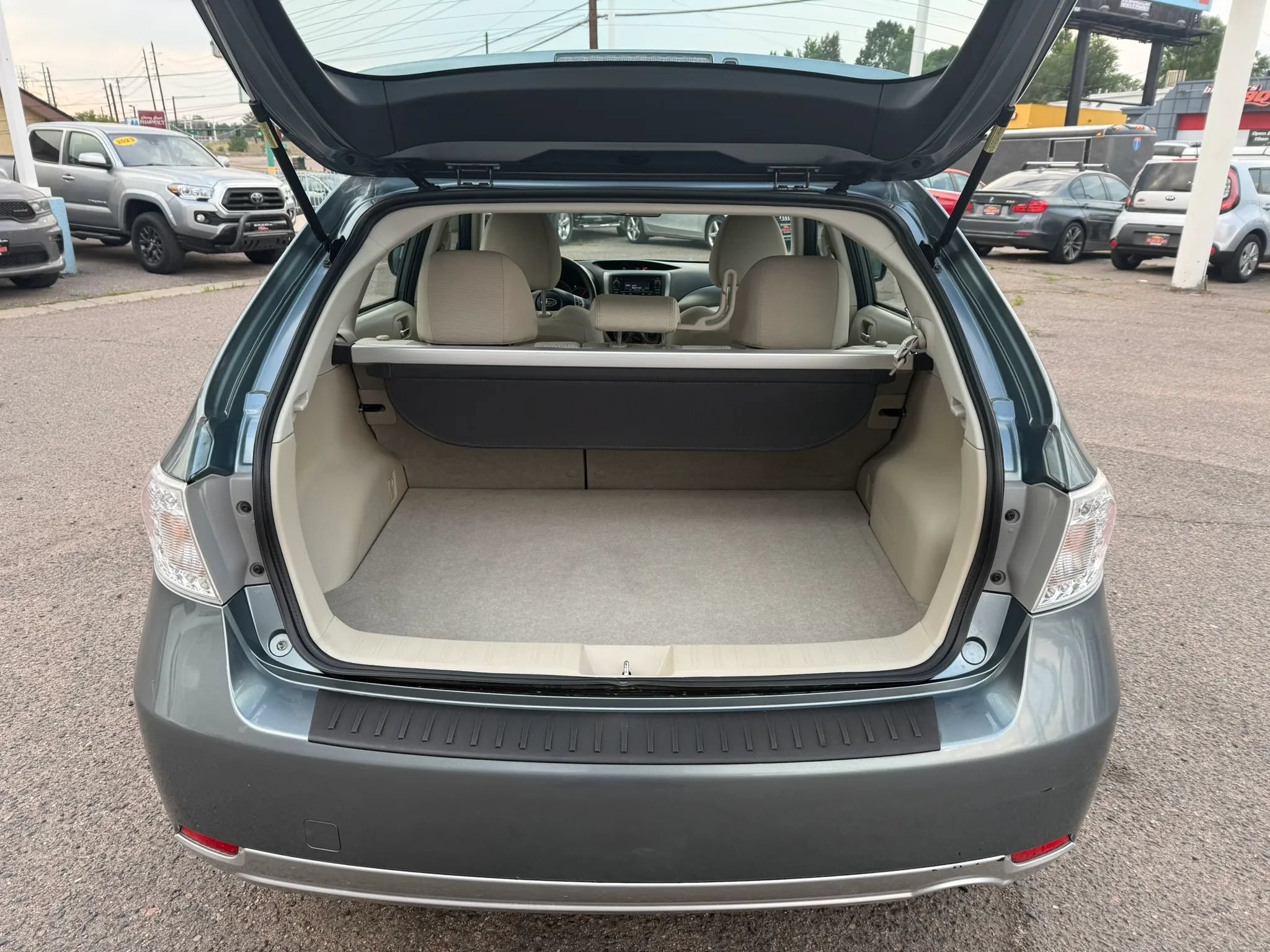 Used 2011 Subaru Impreza Outback Sport AWD/4WD image 26