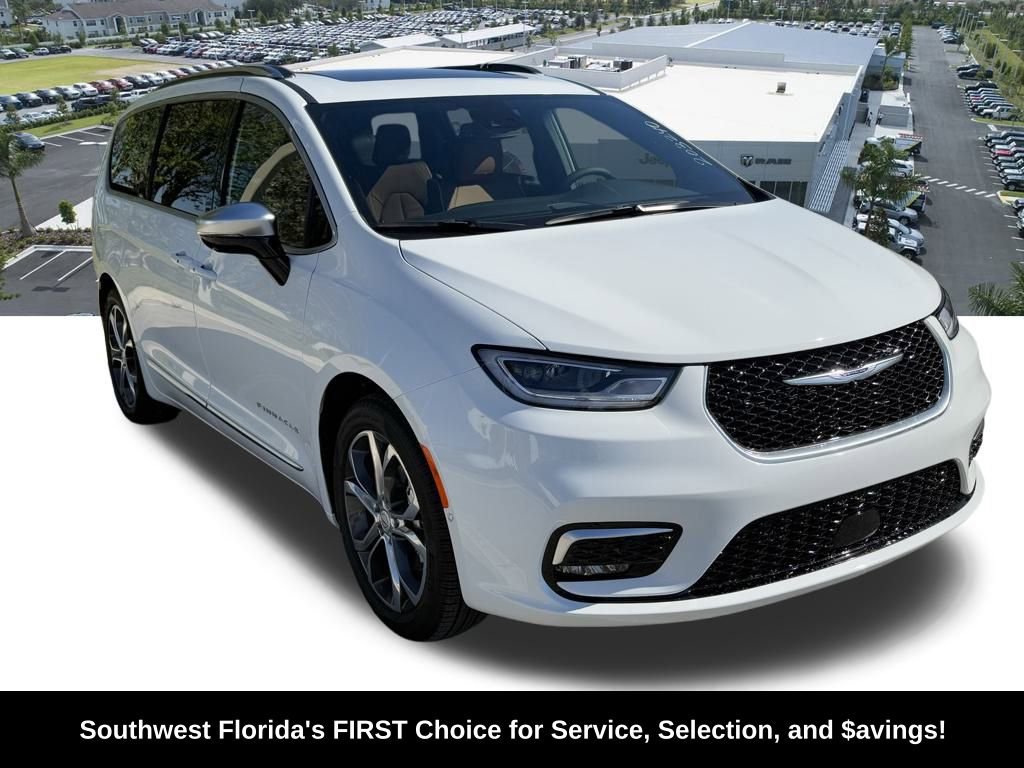 New 2026 Chrysler Pacifica Pinnacle video 2