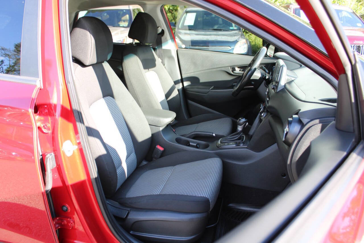 Used 2018 Hyundai Kona SEL image 29