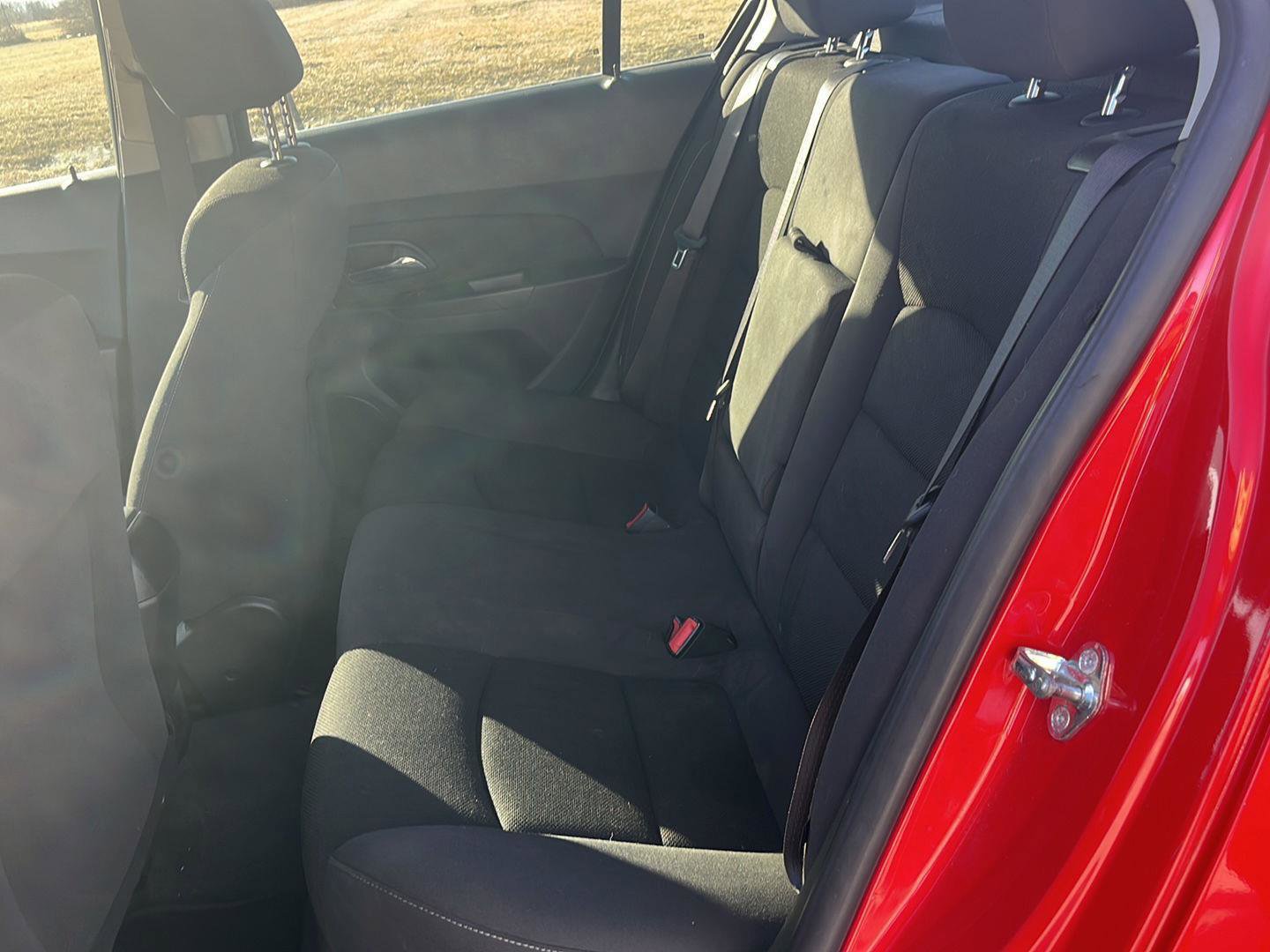 Used 2016 Chevrolet Cruze LT image 24