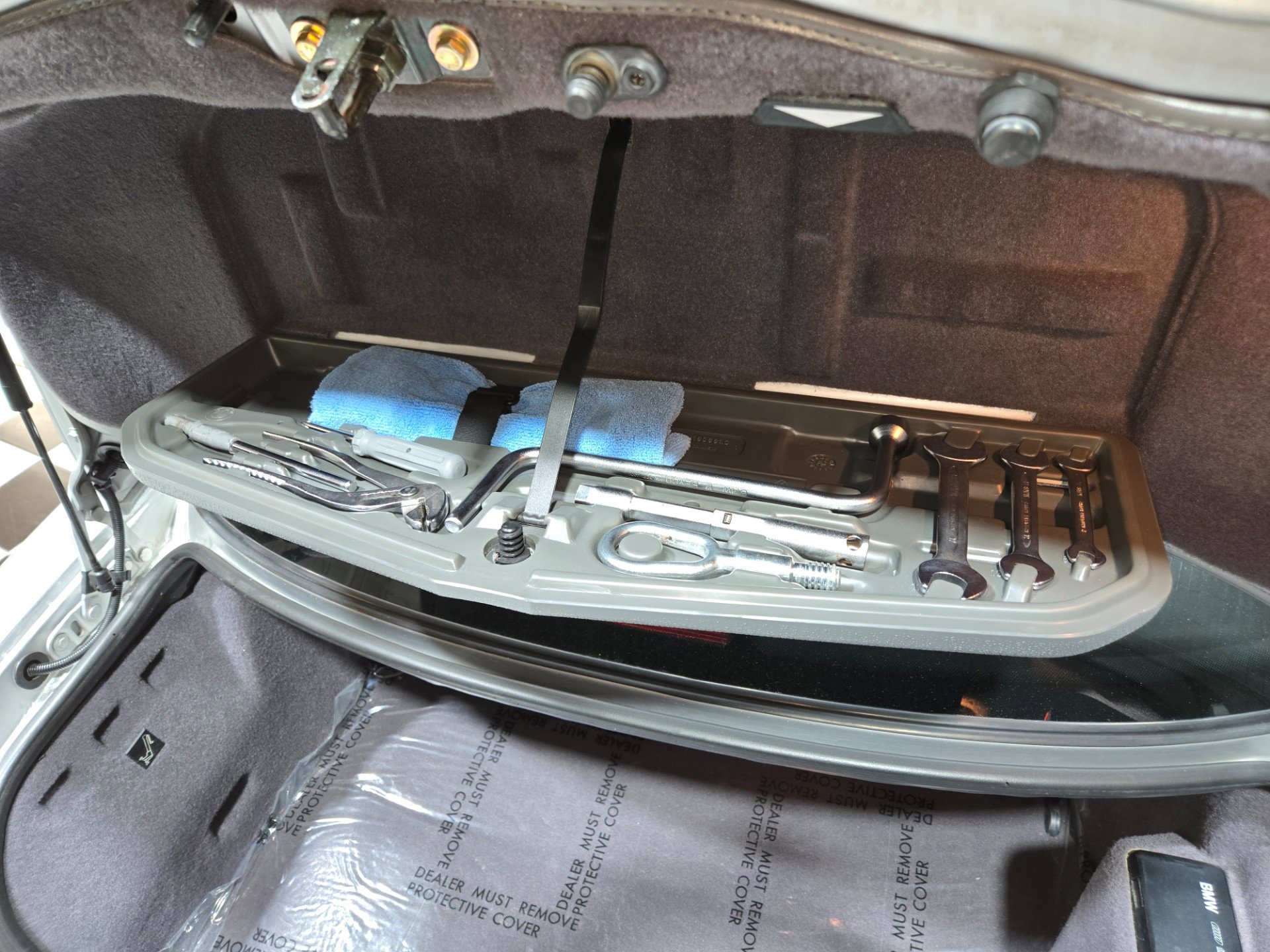 Used 1991 BMW 850i image 73