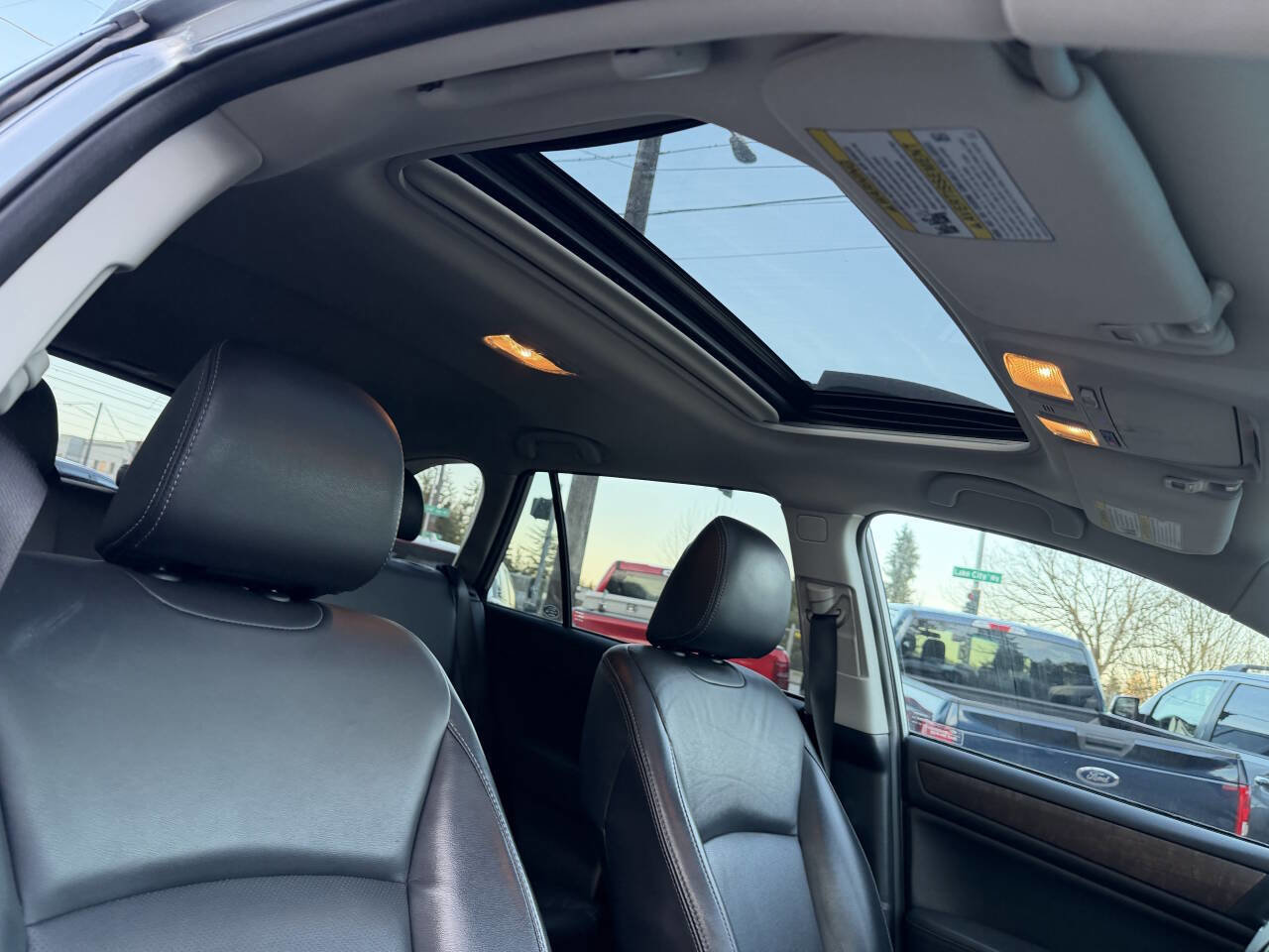 Used 2017 Subaru Outback 2.5i Limited w/ Popular Package #5 image 19