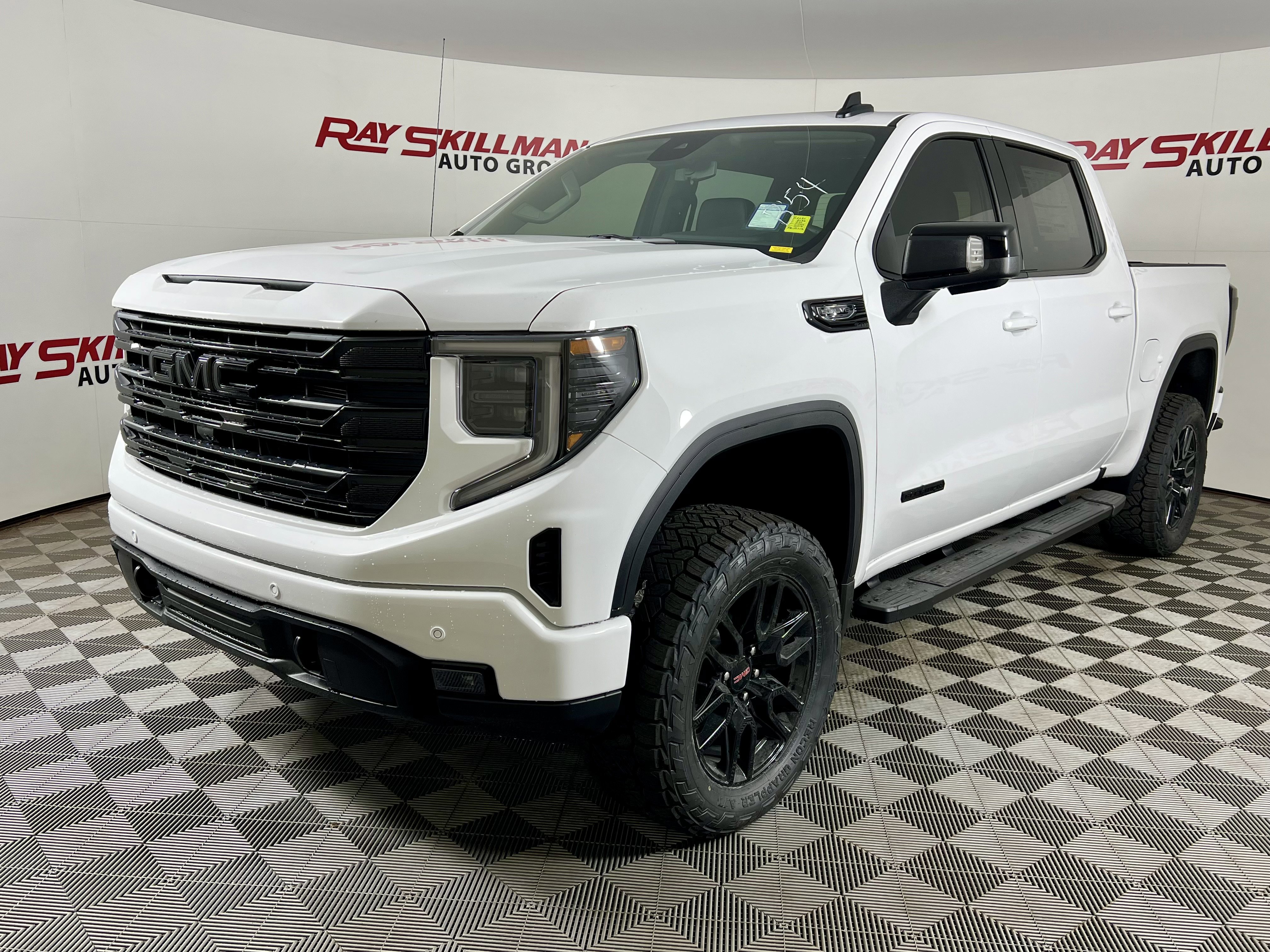 New 2026 GMC Sierra 1500 Elevation w/ Elevation Premium Package image 5