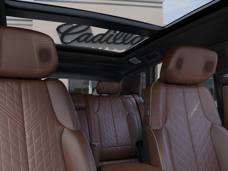 New 2027 Cadillac Lyriq V Premium w/ Exterior Carbon Fiber Package AWD/4WD image 24