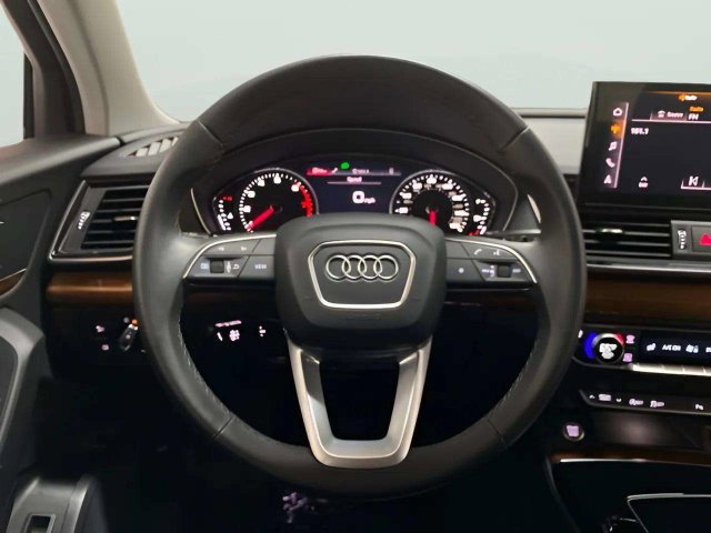 Used 2023 Audi Q5 2.0T Premium AWD/4WD image 12