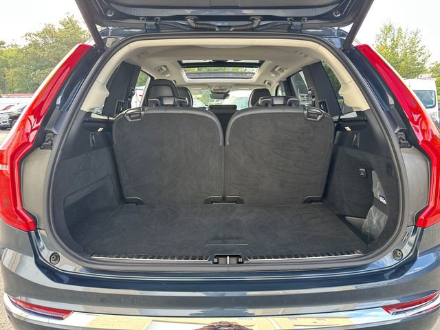 Used 2025 Volvo XC90 B6 Plus image 15