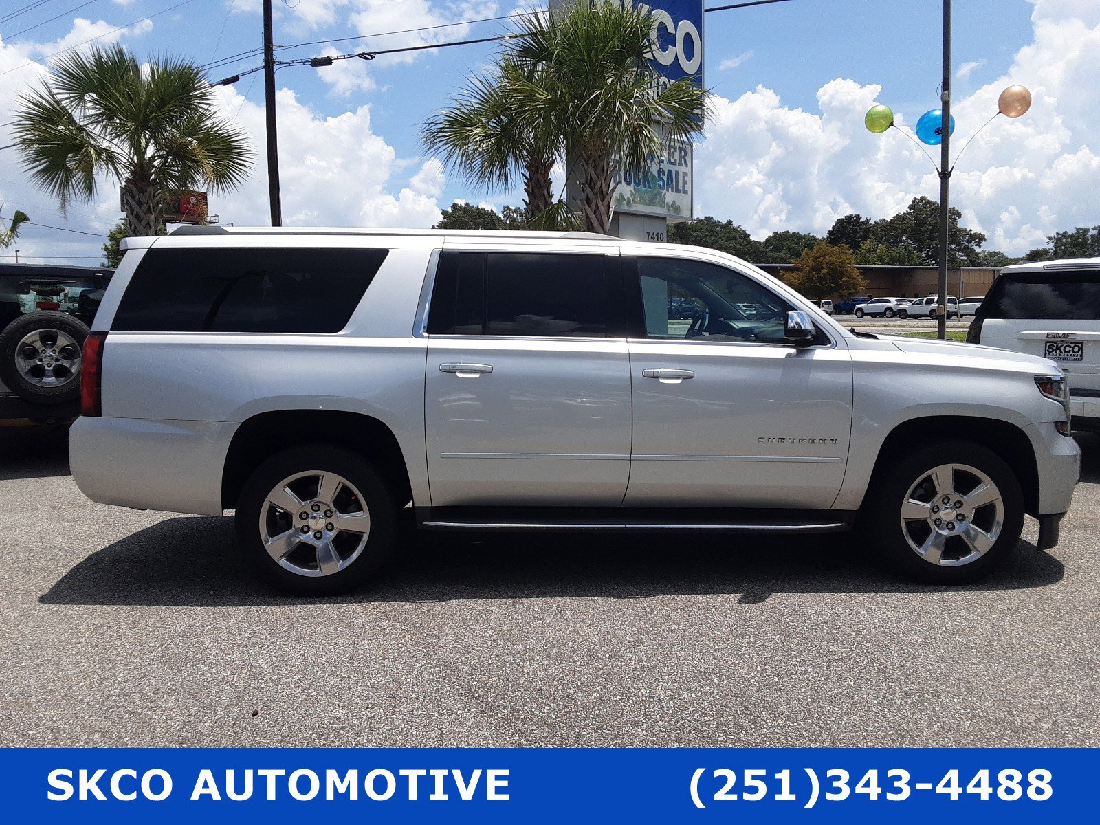 Used 2018 Chevrolet Suburban Premier RWD image 6