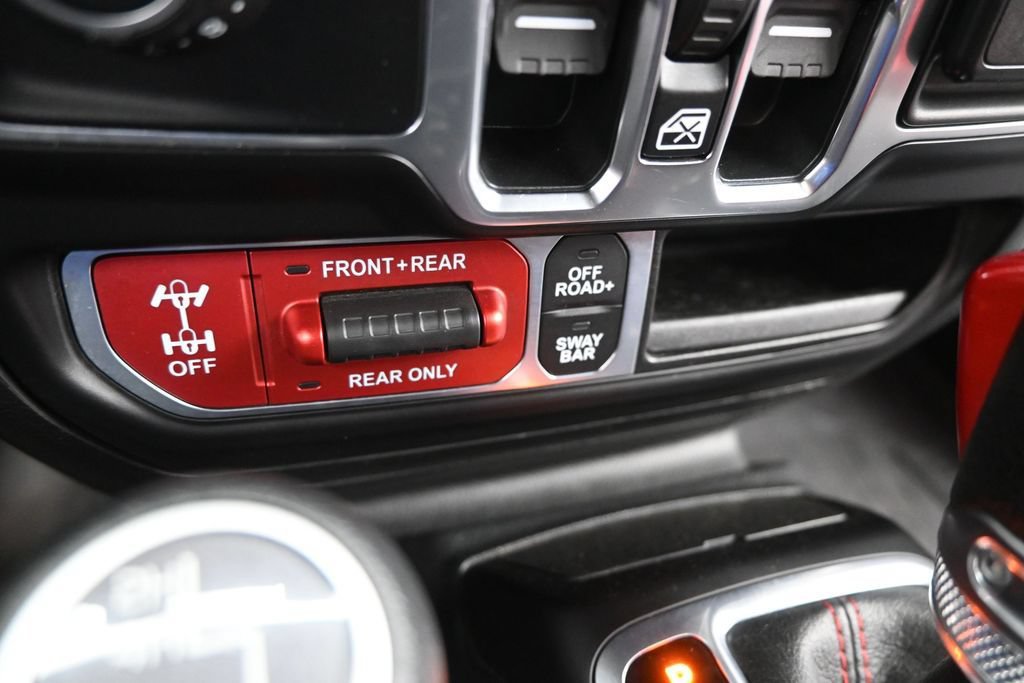 Used 2022 Jeep Gladiator Rubicon w/ LED Lighting Group AWD/4WD image 31