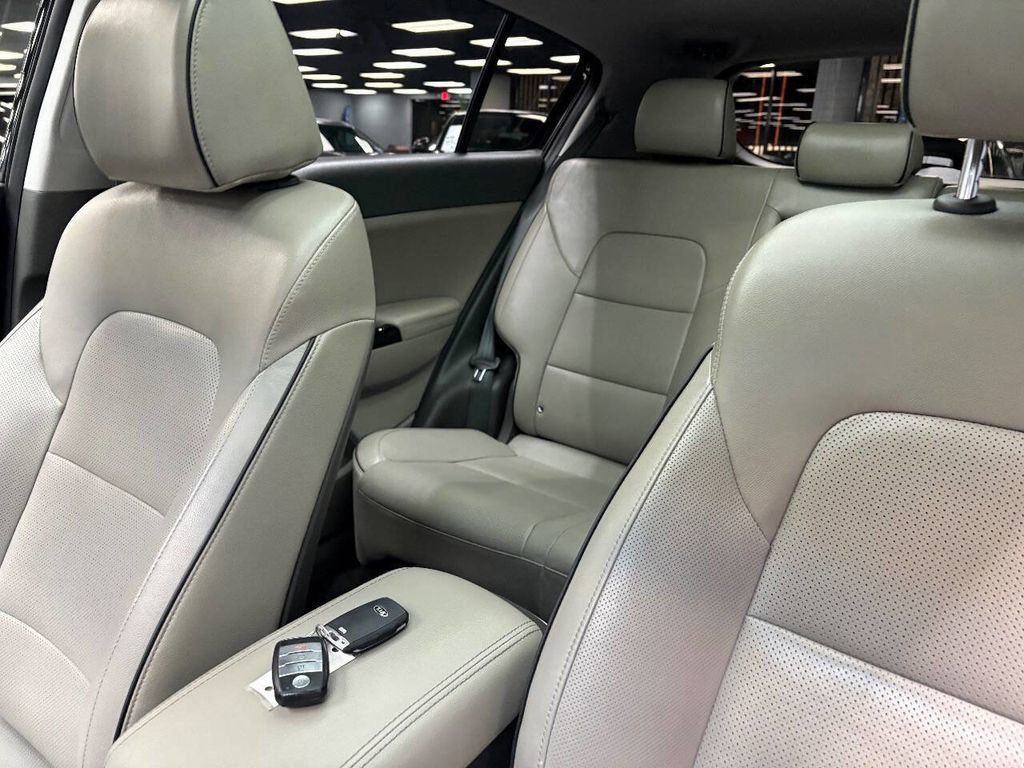 Used 2018 Kia Sportage EX w/ EX Technology Package image 26