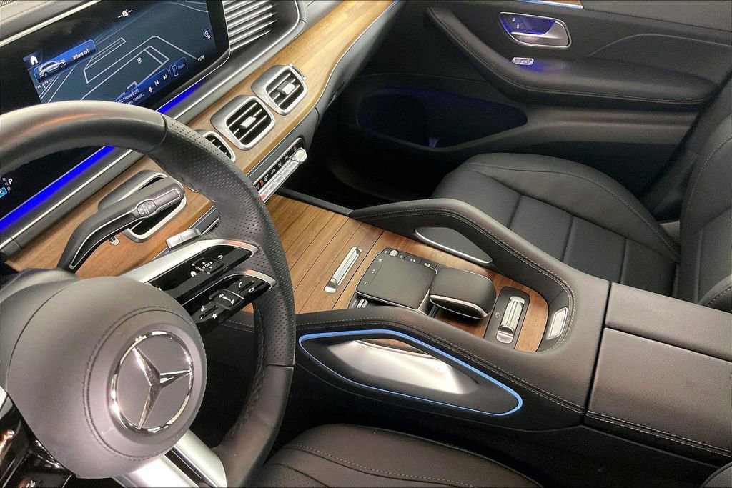 New 2025 Mercedes-Benz GLS 450 4MATIC image 8
