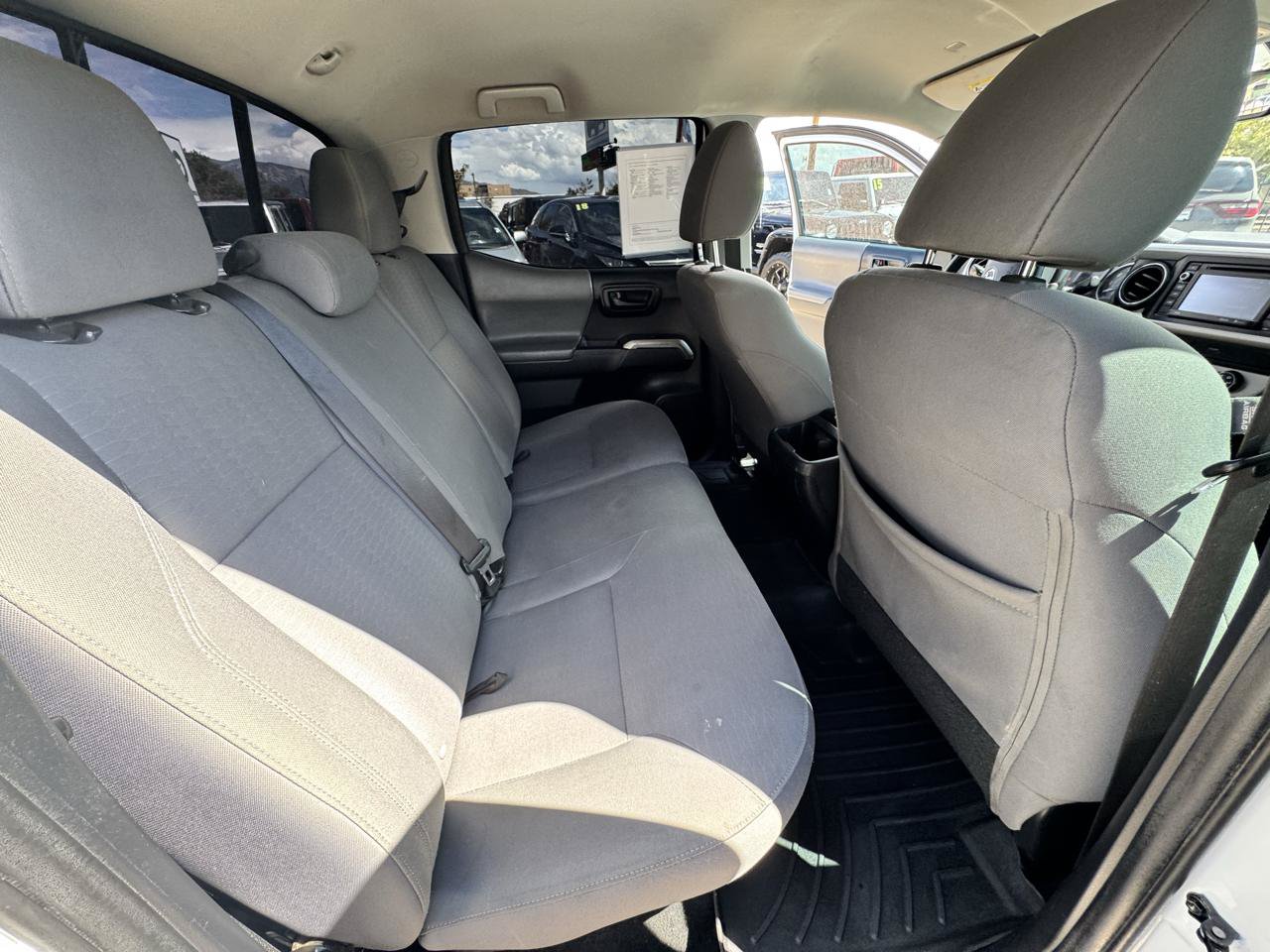 Used 2019 Toyota Tacoma SR5 AWD/4WD image 16