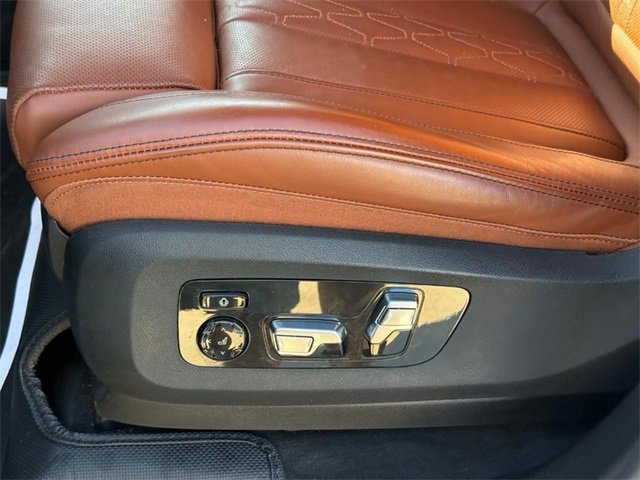 Used 2024 BMW X7 xDrive40i w/ Executive Package image 20