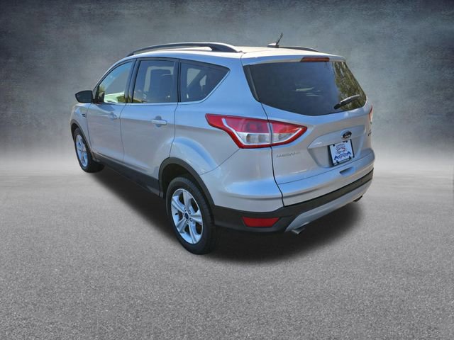 Used 2016 Ford Escape SE w/ Equipment Group 201A FWD image 5