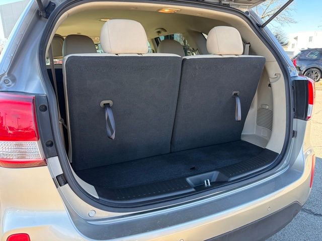 Used 2015 Kia Sorento LX image 14