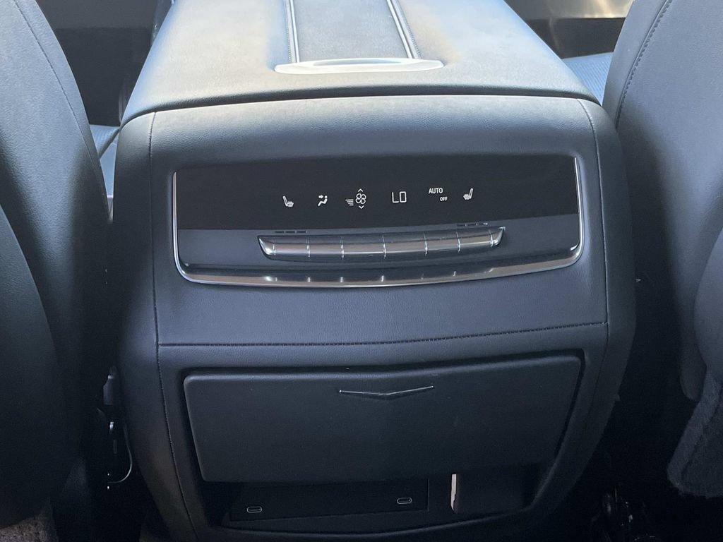 Certified 2025 Cadillac Escalade Sport AWD/4WD image 65