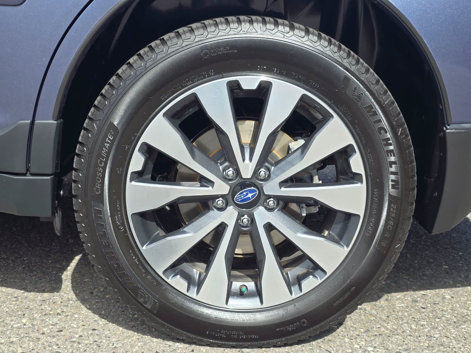 Used 2016 Subaru Outback 2.5i Limited AWD/4WD image 8